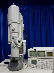 Microscopio elettronico a trasmissione - Wikipedia